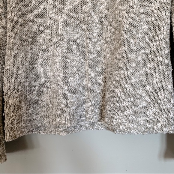 Chaps • Open Knit V-Neck Sweater - Picture 4 of 6